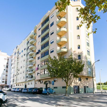 Apartamento Central Setubal Sossegado E Com Luz Kültér fotó
